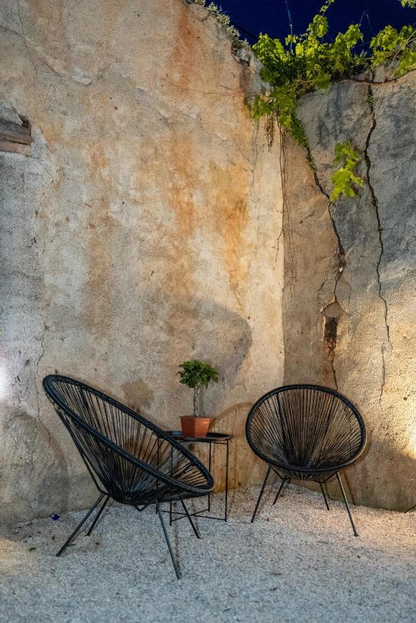 Casa Del Vino Villa Kolimvarion Exteriör bild